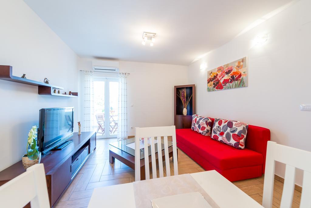 Apartments Windrose ツァヴタット エクステリア 写真