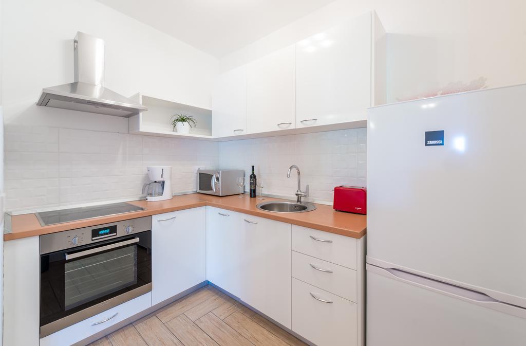 Apartments Windrose ツァヴタット エクステリア 写真