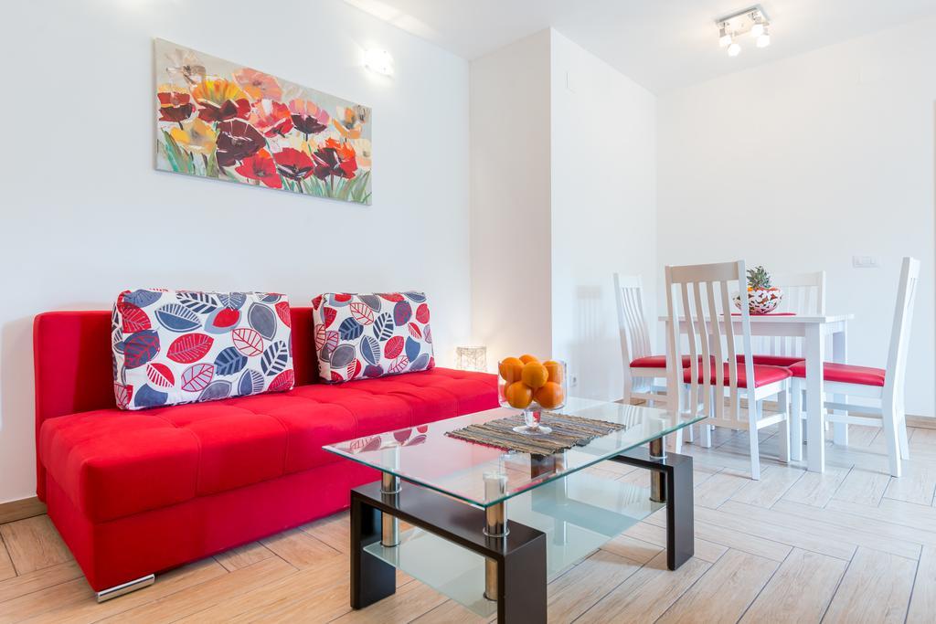 Apartments Windrose ツァヴタット エクステリア 写真