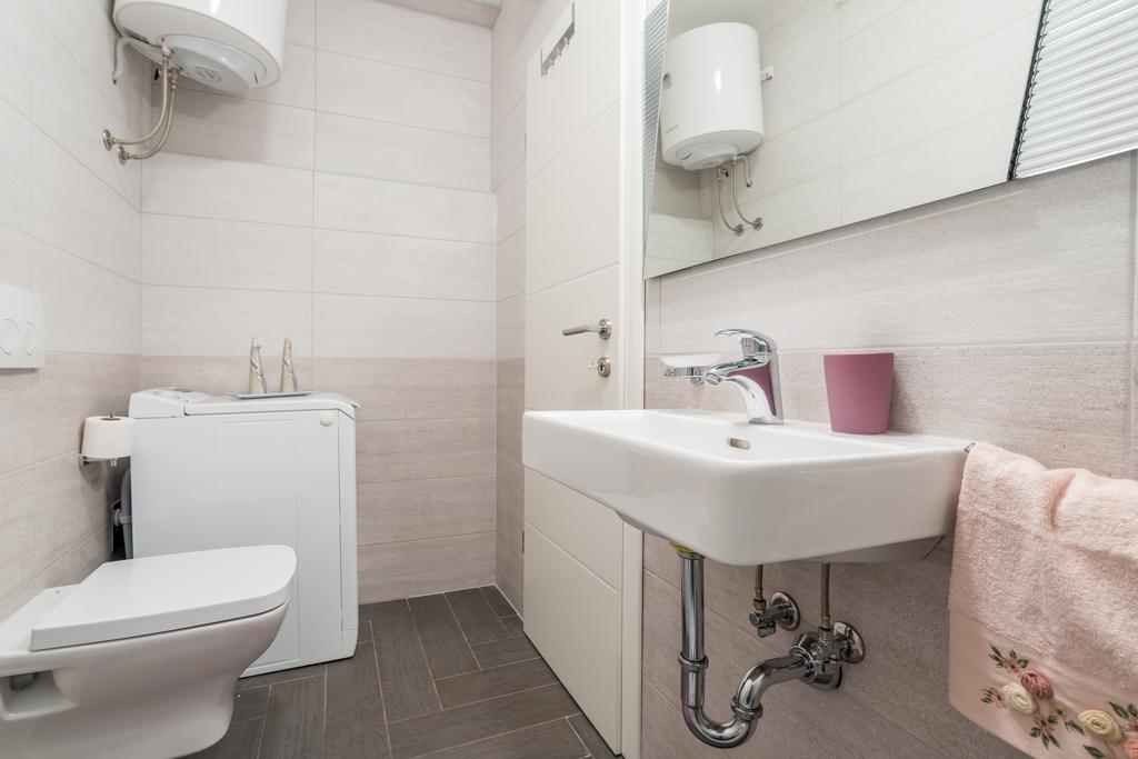 Apartments Windrose ツァヴタット エクステリア 写真