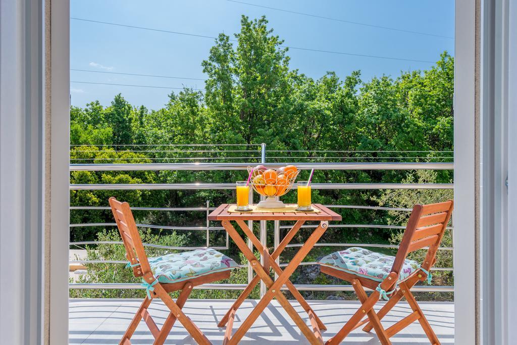 Apartments Windrose ツァヴタット エクステリア 写真