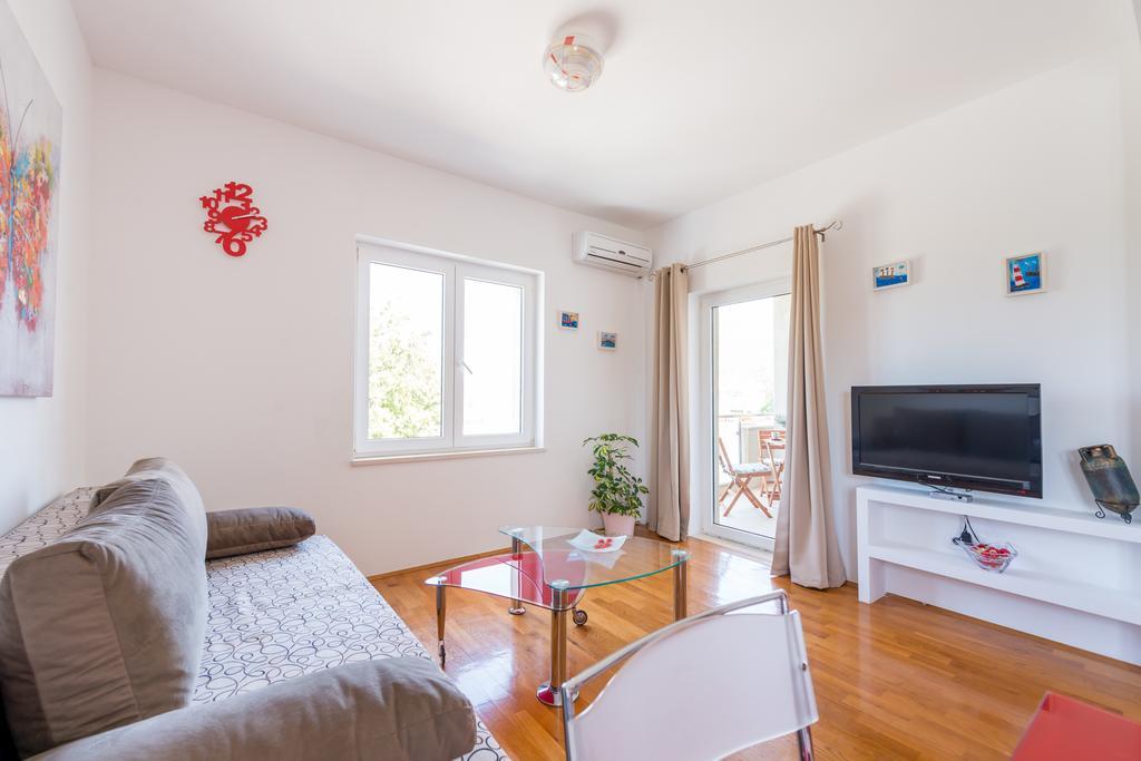 Apartments Windrose ツァヴタット エクステリア 写真