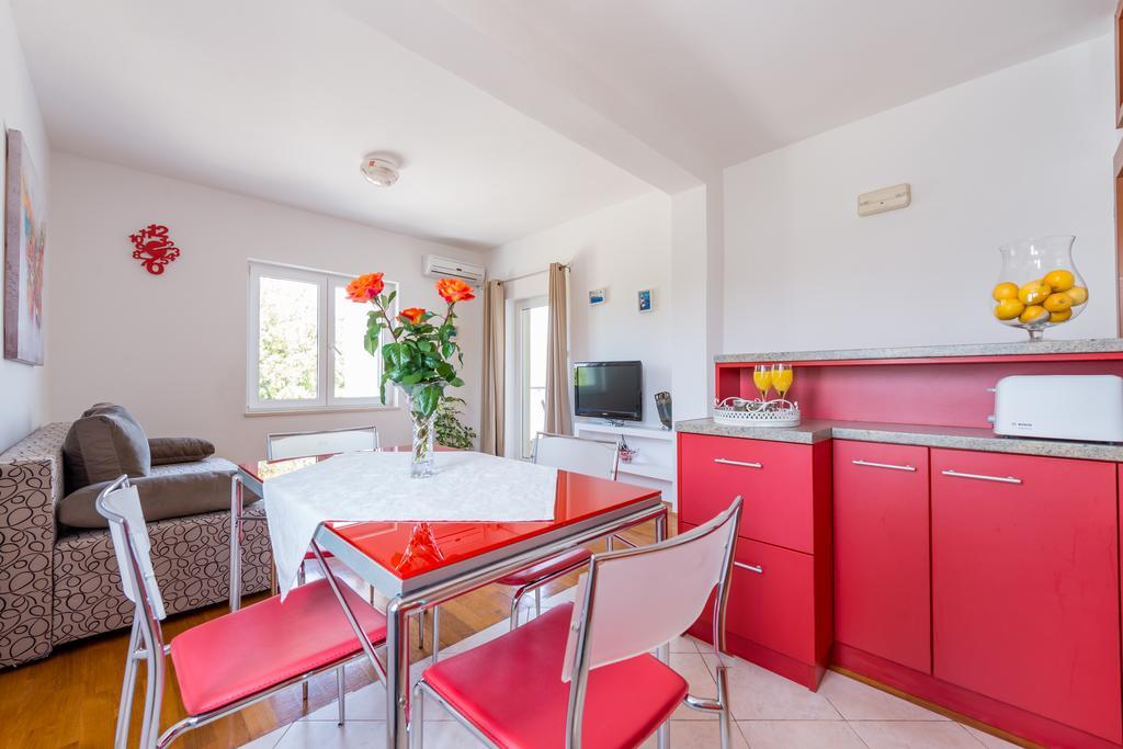 Apartments Windrose ツァヴタット エクステリア 写真