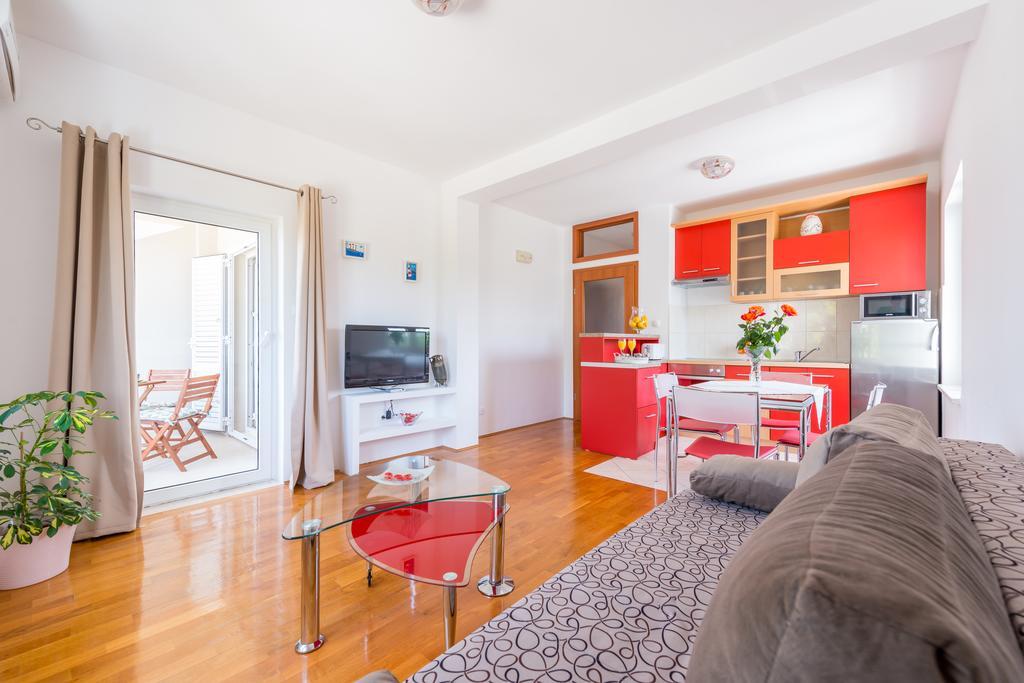 Apartments Windrose ツァヴタット エクステリア 写真
