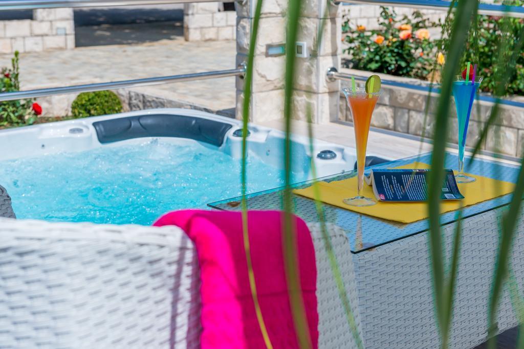 Apartments Windrose ツァヴタット エクステリア 写真